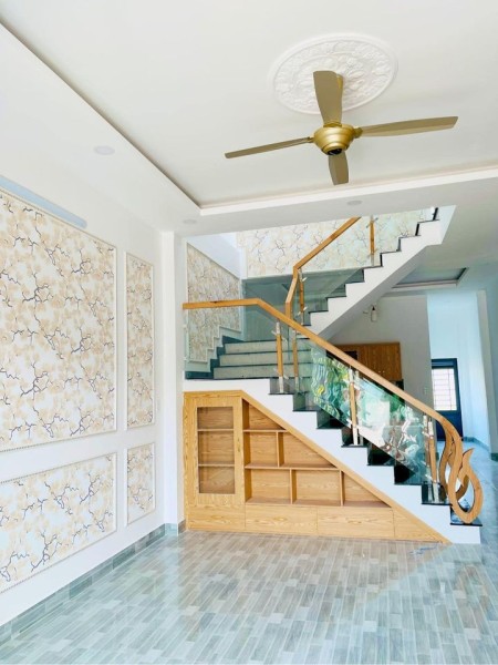 Đi đến slide 8
