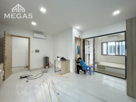 Căn Hộ Dịch Vụ Mới 100% ngay Nguyễn Thái Sơn Dương Quảng Hàm Vincom VLU 3p đi xe