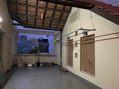 Biệt thự 9x19m (153m2) trệt 3 lầu, Lạc Long Quân, Q11 giảm còn 22 tỷ