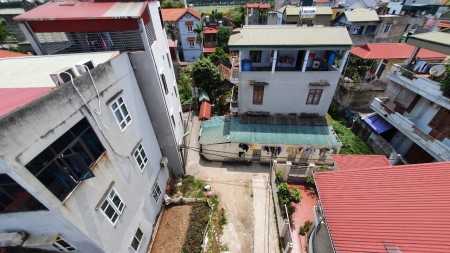 Nhà dân xây Long Biên khu đô thị Việt Hưng diện tích 30m² giá bán 2,95 tỷ đồng