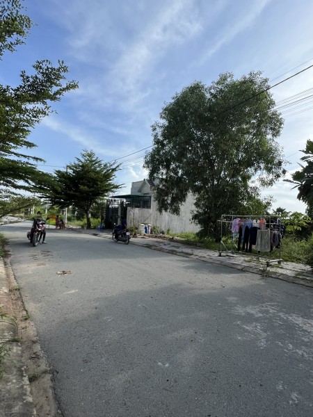 Cần bán lô đất chính chủ xã Mỹ Hạnh Nam, Đức Hòa Long An, giá tốt 1,38 tỷ