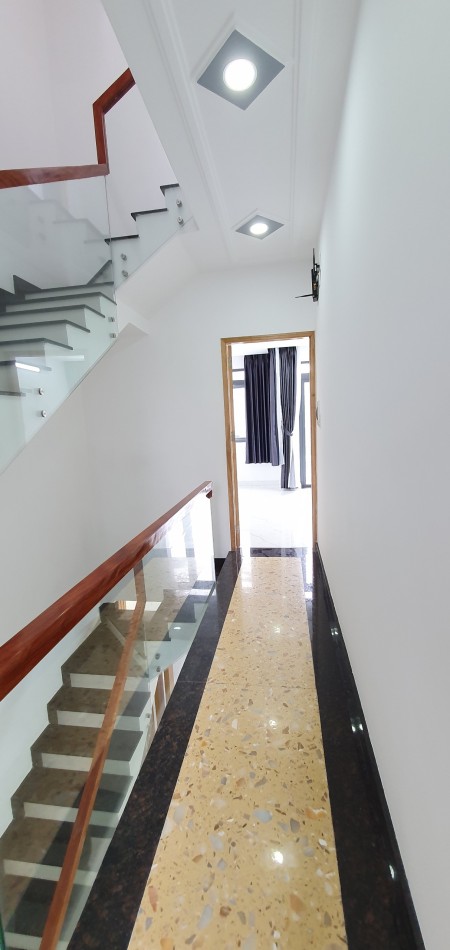 Đi đến slide 8
