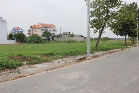 Bán đất ngay KCN Mỹ Phước 3 diện tích đa dạng thổ cư 100%, giá bán 900 triệu/nền, lh 0969.739.583