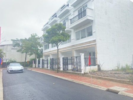 Đi đến slide 1