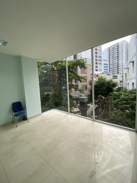 Văn Phòng kho hàng cách sân bay 1km tiện ích đầy đủ, liên hệ 0333366201