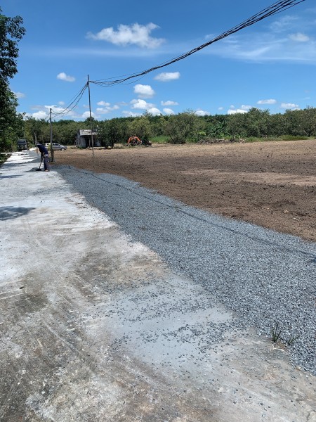 Chính chủ cần bán đất thổ cư có sổ sẵn, vị trí đất đẹp