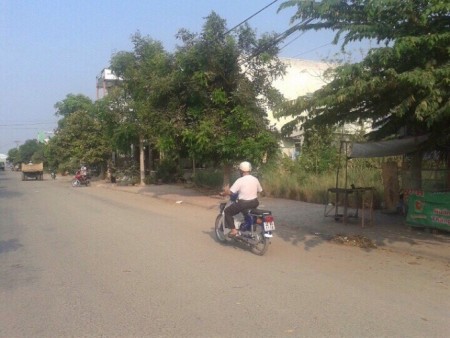Bán lô đất ở Bình Chánh, diện tích 100m2, giấy phép xây dựng sẵn