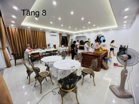 Đi đến slide 8