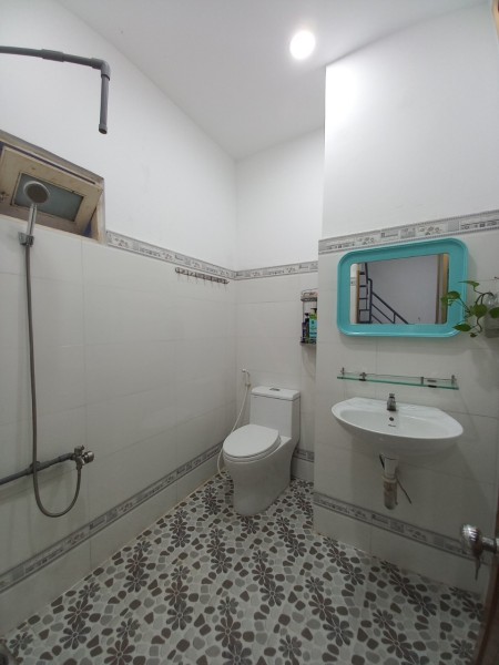 Cho thuê căn hộ 80m² tầng 4 chung cư Lý Thường Kiệt Quận 11 LH 0937645887