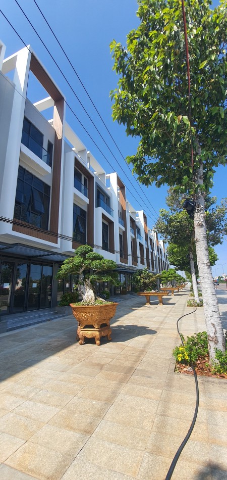 Đi đến slide 3