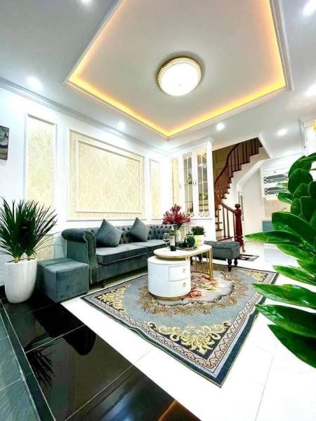 Cực hiếm bán nhà Nguyễn Khuyến Hà Đông nội thất cao cấp, giá chỉ 6.6 tỷ, lh 0974565623