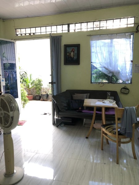 Bán nhà 2 tầng hẻm đẹp 154 Âu Dương Lân, phường 3, Quận 8, nhỉnh giá 3 tỷ đồng