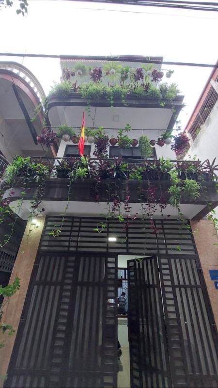 Bán Nhà Lê Quý Đôn, Hà Đông, Kinh Doanh Đỉnh, 75m, Chỉ 9.5 Tỷ, 0974565623