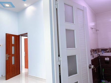 Nhà đẹp Chế Lan Viên, dtsd 48m2 (4x12), 2 tầng, giá chỉ 3.3 tỷ, ở ngay