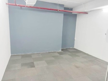 Cho thuê mặt bằng shop Quận 10, có thang máy, kiến trúc nhà đẹp