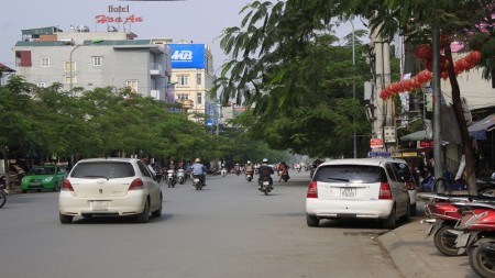 Bán nhà ngõ 105 Xuân La dt 33m2 xây 5 tầng, ngõ bàn cờ ô tô thông