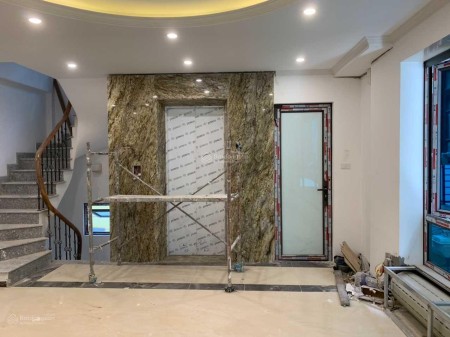Bán nhà ngõ 236 đường Lê Trọng Tấn, quận Thanh Xuân, DT 40m² x 6 tầng có thang máy