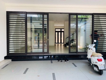 Nhỉnh 2 tỉ sở hữu nhà Giải Phóng, 35m MT 3,5m, 4 tầng, ngõ ô tô đỗ cửa