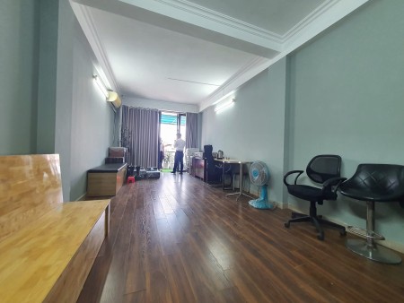 Bán nhà mặt phố Trường Chinh, lô góc, mặt tiền 5m, DT 57m² x 6 tầng, giá chỉ 16,5 tỷ đồng