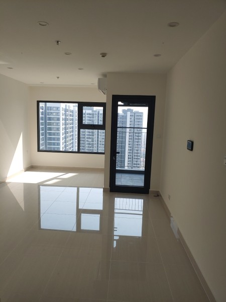 Chính chủ cần bán căn Sudio 3410 bên GS2 Vinhomes Smart City 1tỉ240 bao phí