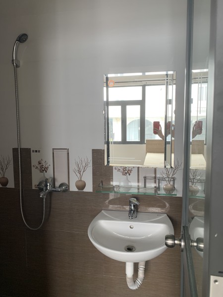 Bán nhà chính chủ mặt tiền đường Nguyễn Đình LH 0935880684