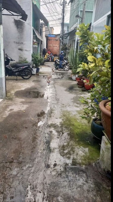 Bán nhà hẻm xe ba gác Tân Thới Nhì, huyện Hóc Môn, DT 85m²