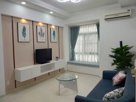 Bán căn hộ Sky 3 quận 7, 68m2 2PN nội thất đầy đủ lầu cao thoáng mát giá 2.8 tỷ LH: 0903049294