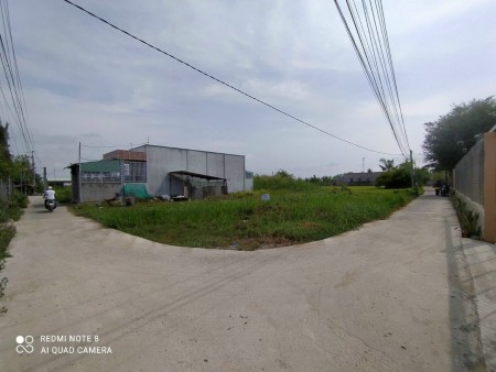 Đất thổ cư Bình Lãng đang cần bán gấp, lô góc sổ chính chủ