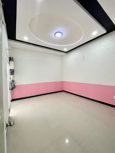 Bán nhà Vĩnh Thạnh - TP Nha Trang Diện tích: 99,9m2 full thổ cưGiá bán: 2,2 tỷ ( bớt lộc)