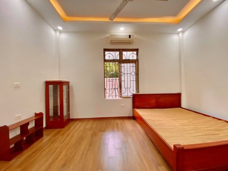 Tuyệt đỉnh an sinh nhà Cổ Nhuế diện tích 61m2, giá bán 4.3 tỷ lh 0966481171