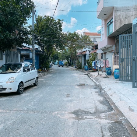 Bán nhà hẻm xe hơi đường 339, phường Phước Long B, quận 9, DT 105m², giá chỉ 7,6 tỷ