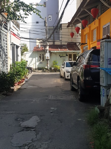 Trung tâm Bình Thạnh khu vực không có nhà bán dt 98.5m2, giá chỉ 17.9 tỷ