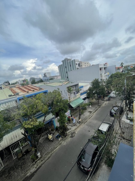 Chủ chuyển qua ở Biệt Thự, Bán rẻ hơn 300 TRIỆU, nhà Phố trung tâm khuê trung đà Nẵng