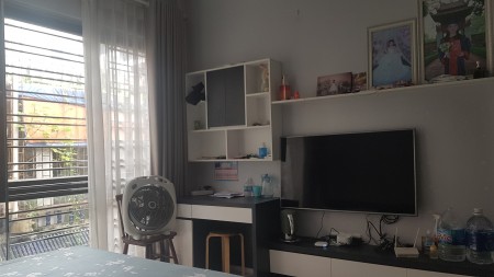 Ngõ 26 phố Nguyên Hồng, vỉa hè ô tô tránh, phân lô kinh doanh Vip thương lượng 26.5 tỷ