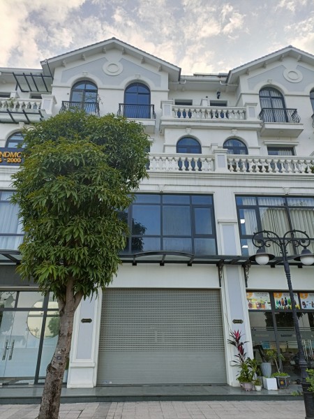 Bán nhanh căn Shophouse SB23 mặt đường 40m dự án Vinhomes Ocean Pack giá chỉ 16 tỷ 500 bao phí