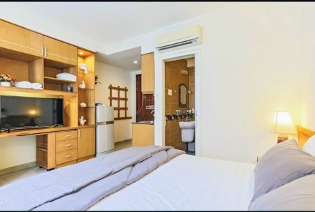 Cho thuê nhà mặt tiền mới Lê Thánh Tôn dtsd 85m2, phường Bến Nghé Quận 1
