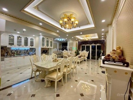 Bán biệt thự góc 2 mặt tiền đường số 3 CXĐT, phường 4, quận 3
