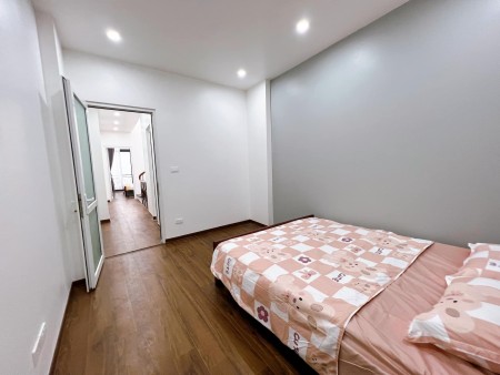 Siêu hiếm nhà Trung Kính mới full nội thất dt 50m2 4 tầng giá 4.9 tỷ