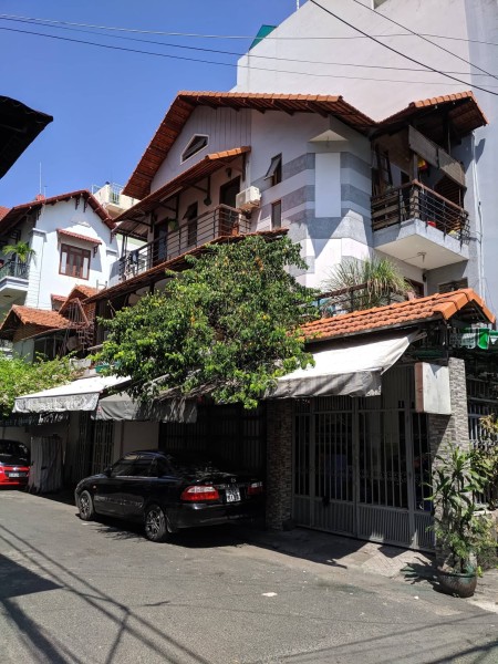 Bán nhanh cư xá Đồng Tiến, Quận 10, hẻm xe tải, DT 126m², giá 22 tỷ TL