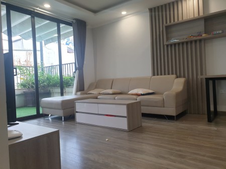 Bán nhà Phùng Chí Kiên, DT 45m² x 7 tầng, có gara, giá chỉ 8,7 triệu/tháng