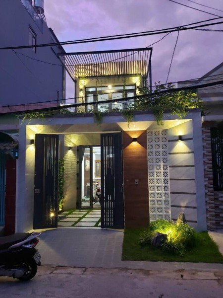 Hóc Môn nhà NGỘP 1 trệt 1 lầu (4.5*16) 2PN 685Tr sổ riêng có sẵn nội thất lh 0776244497