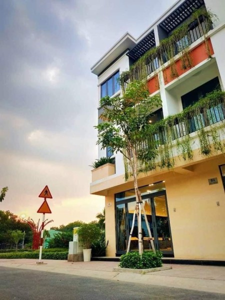 Mở bán nhà phố Lavela Garden Bình Dương tặng ngay 10 chỉ vàng, CK lên đến 12.5%
