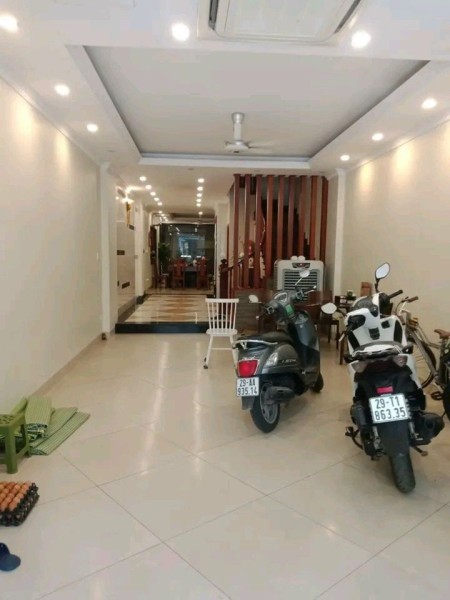 Phố VIP Đỗ Quang Cầu Giấy dt rộng mt lớn gara kd khủng khiếp