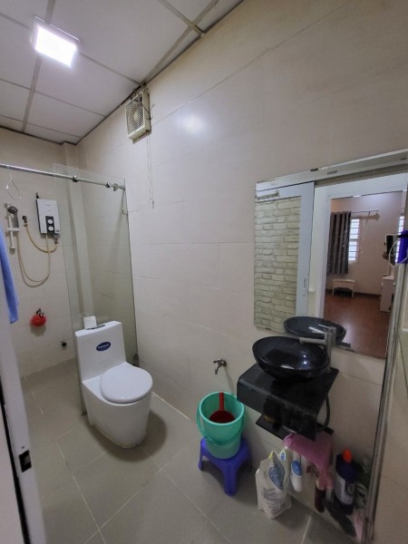 Bán gấp nhà hẻm xe hơi đường Trần Hưng Đạo, DT 50m² x 2 tầng thuận tiện kinh doanh