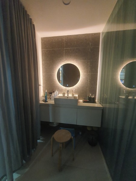 Chính chủ cần bán căn hộ Goldmark City 136 Hồ Tùng Mậu diện tích 143m2