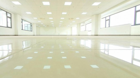 Cho thuê văn phòng mặt đường Lê Trọng Tấn - Văn phòng trống, có thể chuyển vào ở ngay.