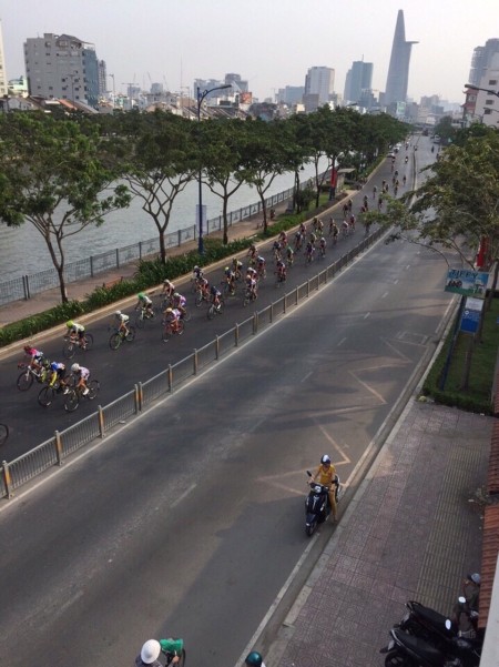Đi đến slide 4