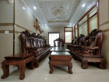 Đi đến slide 4