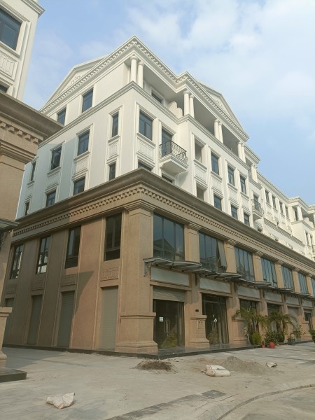 Đi đến slide 2