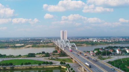 Bán căn hộ 3 phòng ngủ 91m2 giá trực tiếp chủ đầu tư. View sông thoáng mát. Nhận nhà ngay!